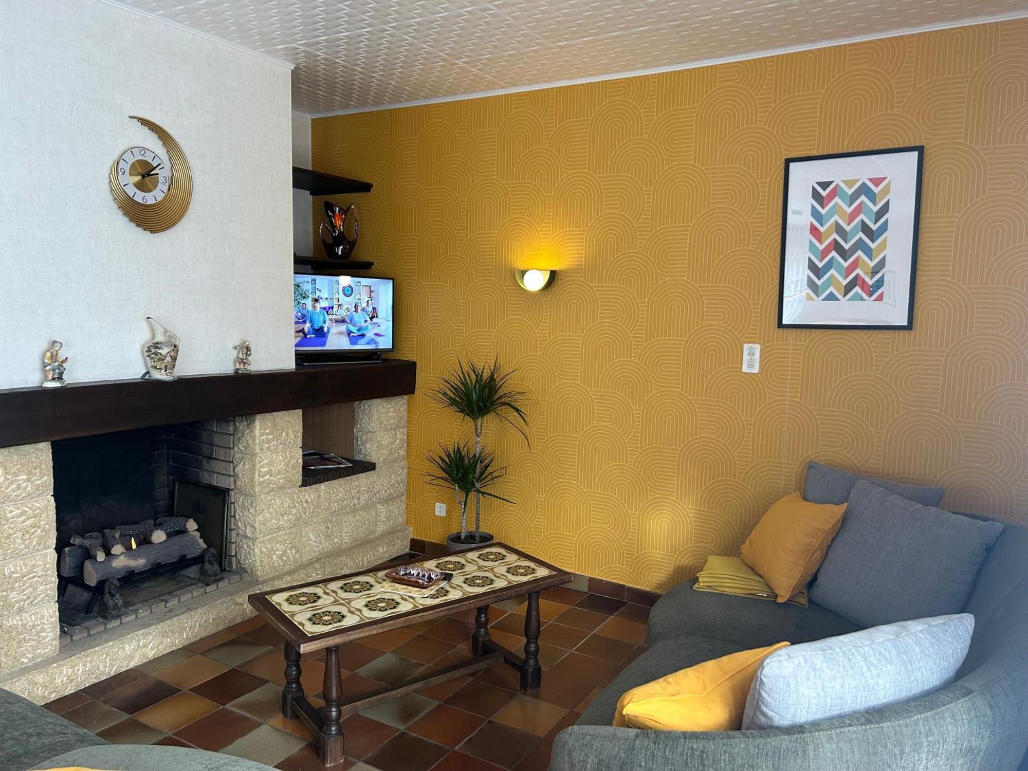 Gite La Maison Rose Lannemezan Exterior foto